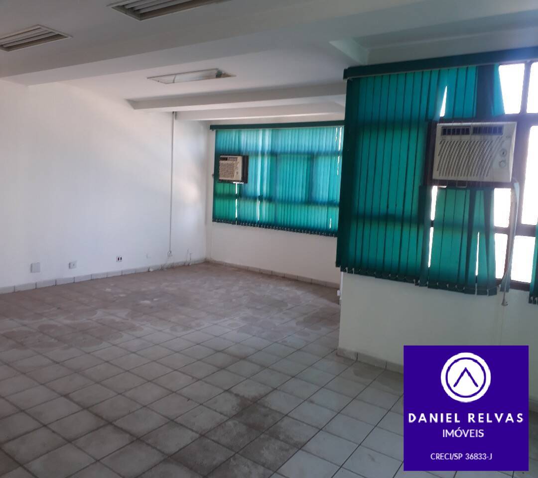 Prédio Inteiro para alugar, 200m² - Foto 18