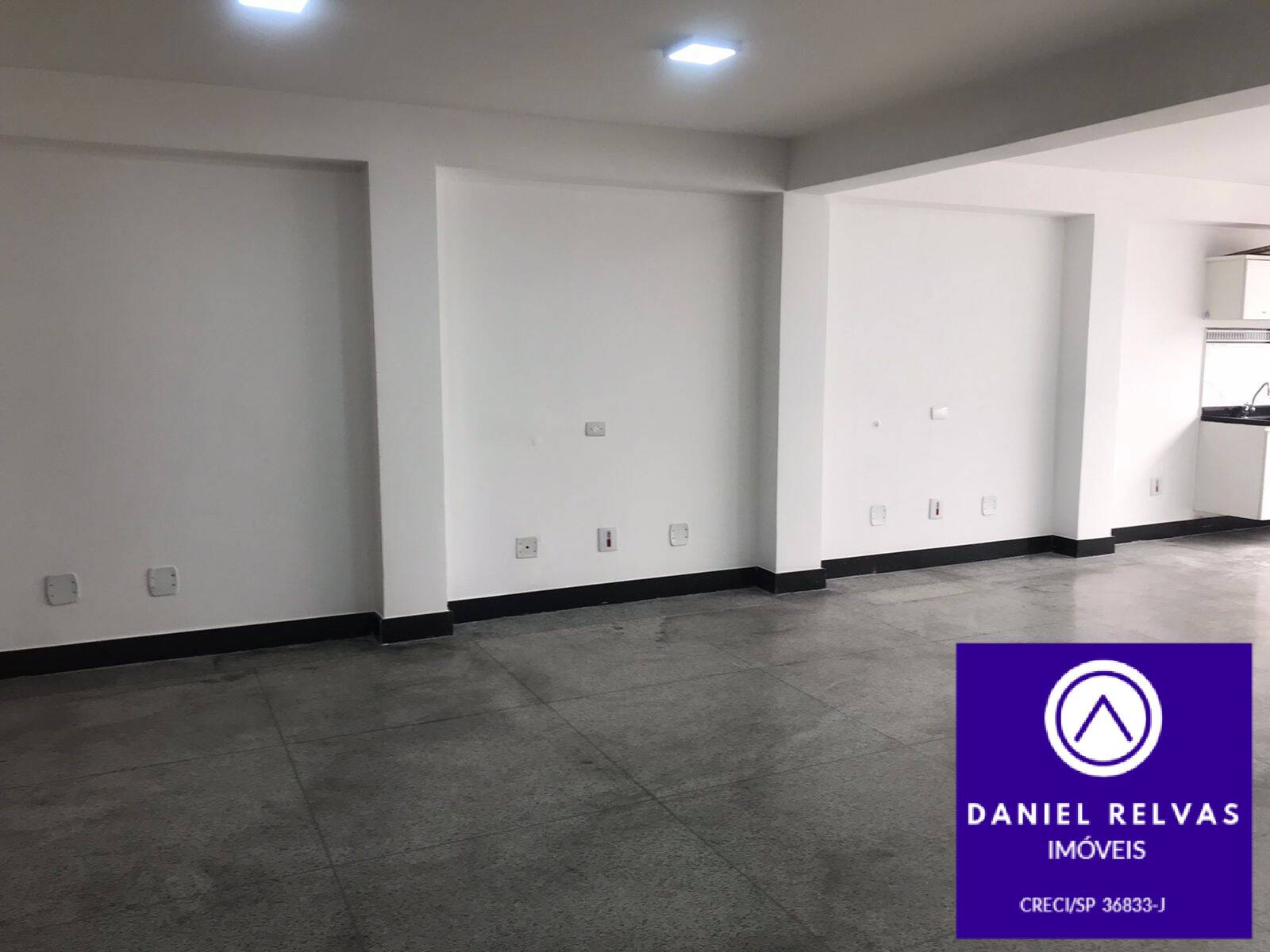 Prédio Inteiro para alugar, 200m² - Foto 18