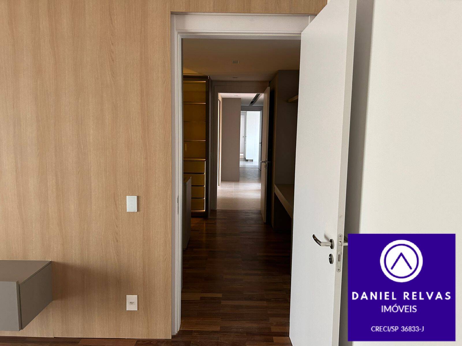 Apartamento à venda com 3 quartos, 412m² - Foto 12