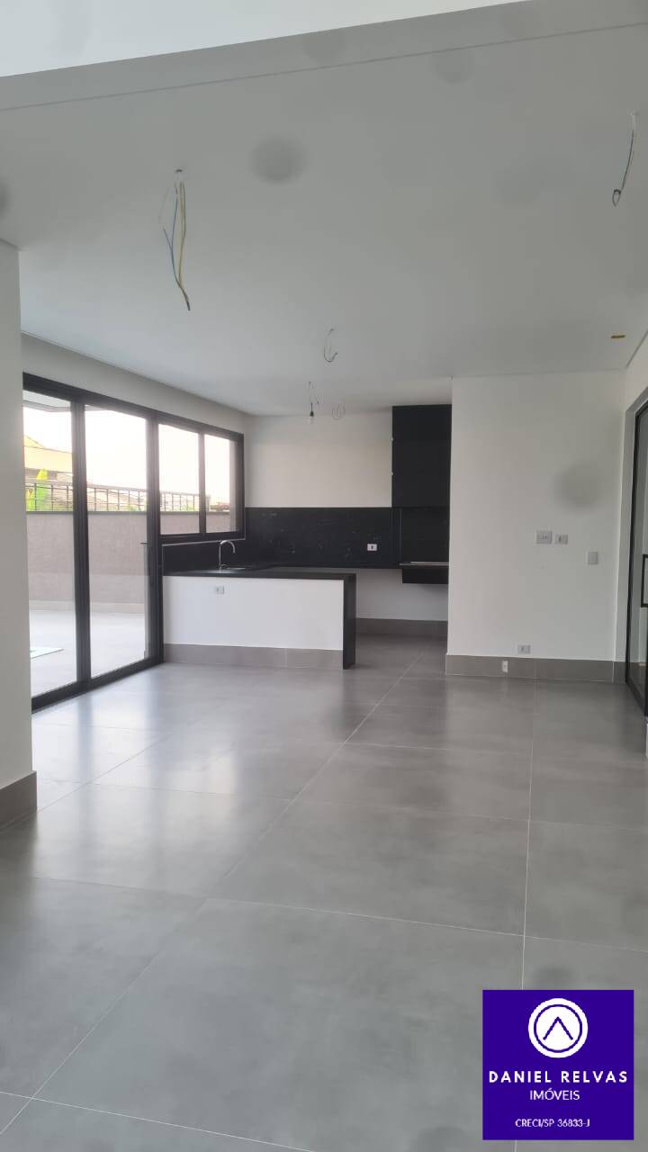 Casa à venda com 4 quartos, 452m² - Foto 10